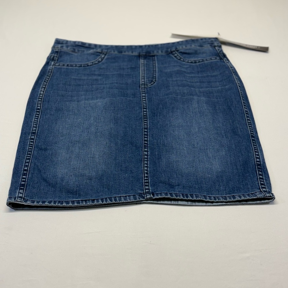 Tribal Blue Denim Mini Skirt Reversible for Different Styles Size 6 NWT